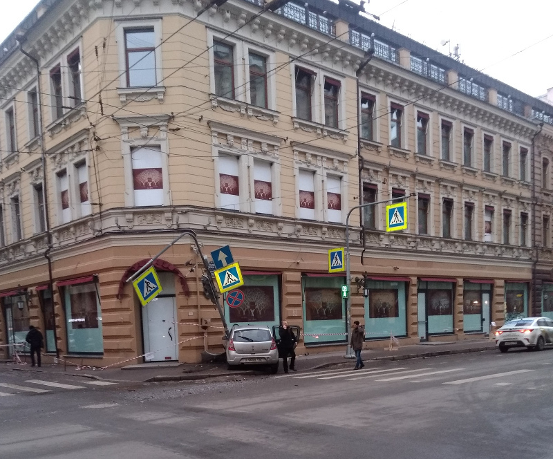 Михаил